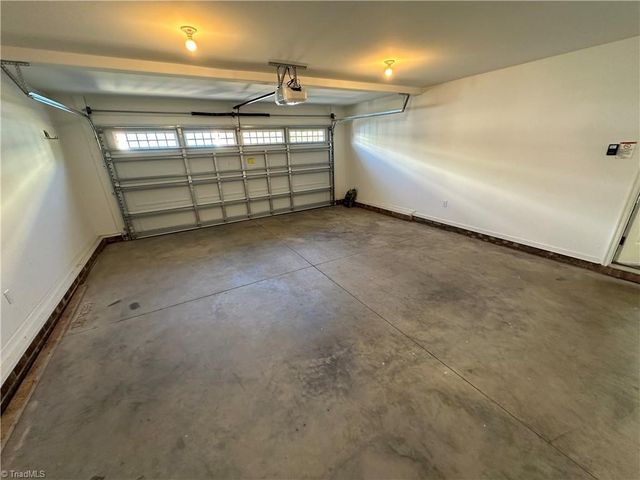 2068 Dresden Drive, Burlington, NC 27217