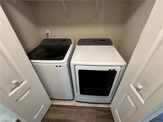 2068 Dresden Drive, Burlington, NC 27217