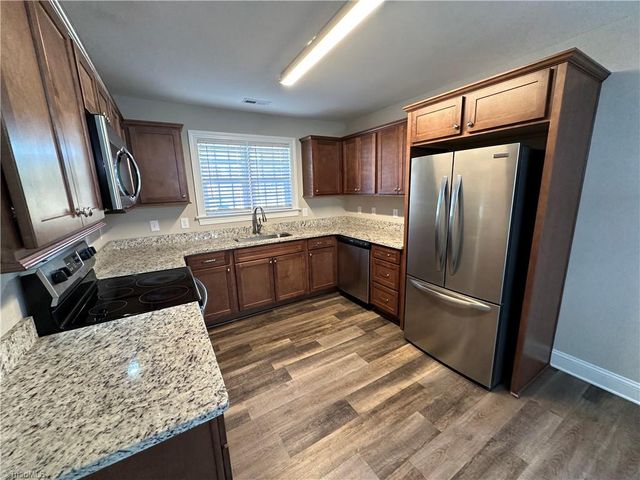 2068 Dresden Drive, Burlington, NC 27217