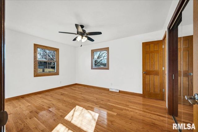 9320 W LAKE CAMELOT Drive, Mapleton, IL 61547