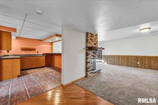 9320 W LAKE CAMELOT Drive, Mapleton, IL 61547