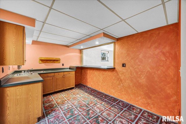 9320 W LAKE CAMELOT Drive, Mapleton, IL 61547