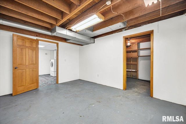 9320 W LAKE CAMELOT Drive, Mapleton, IL 61547