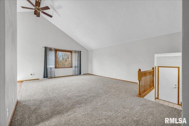 9320 W LAKE CAMELOT Drive, Mapleton, IL 61547