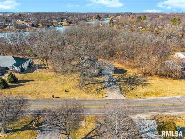 9320 W LAKE CAMELOT Drive, Mapleton, IL 61547