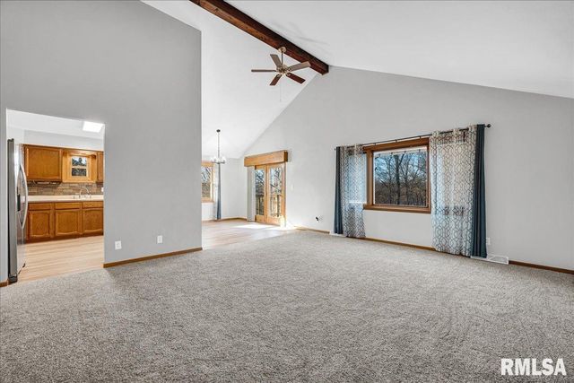 9320 W LAKE CAMELOT Drive, Mapleton, IL 61547