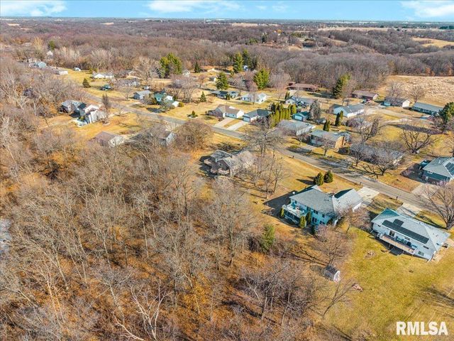 9320 W LAKE CAMELOT Drive, Mapleton, IL 61547