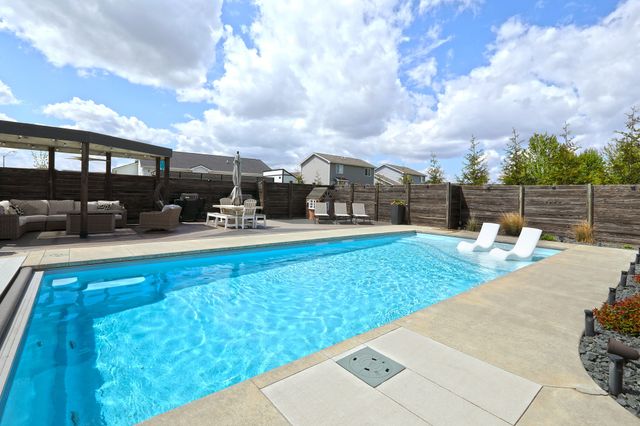 3102 NW Northpark Drive, Ankeny, IA 50023