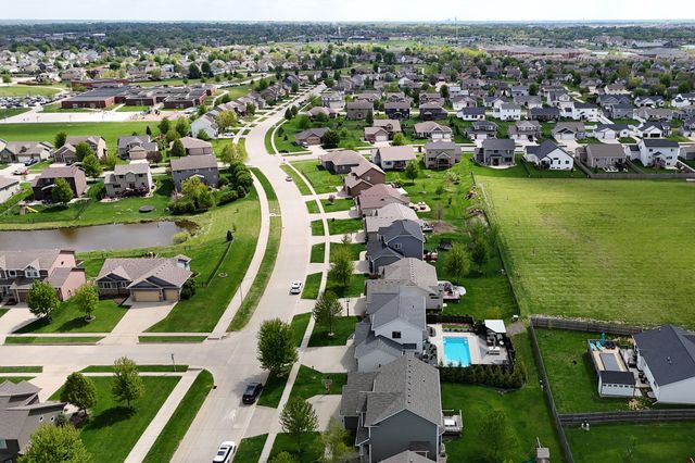 3102 NW Northpark Drive, Ankeny, IA 50023