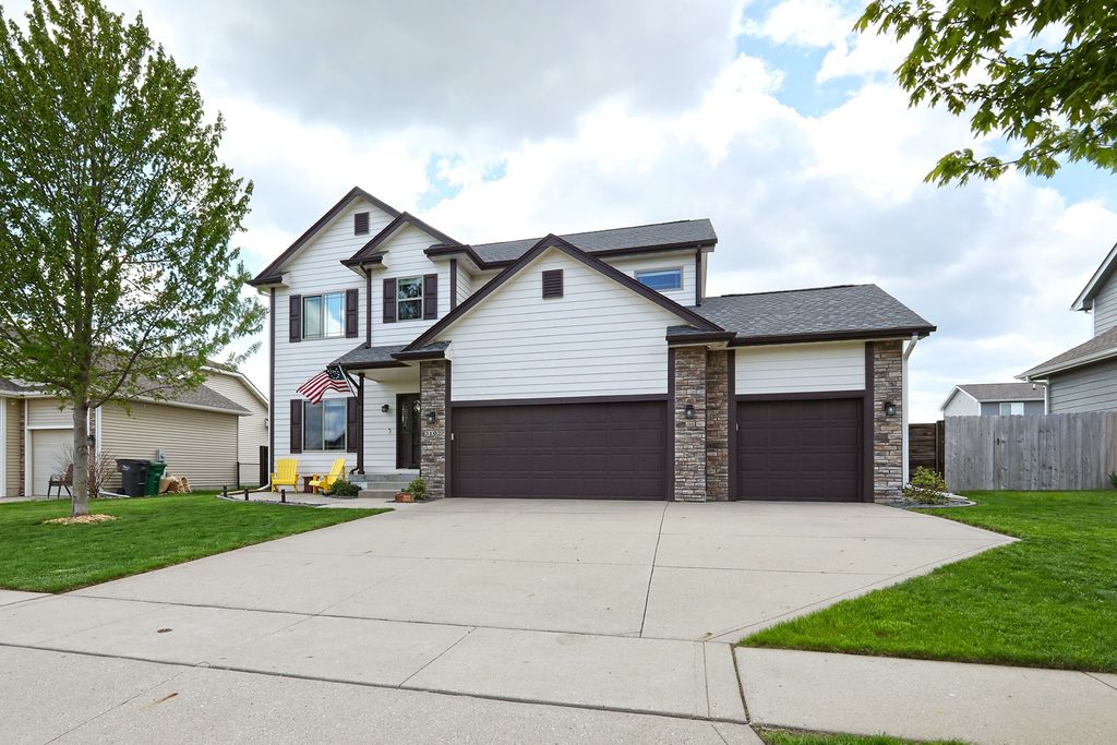 3102 NW Northpark Drive, Ankeny, IA 50023