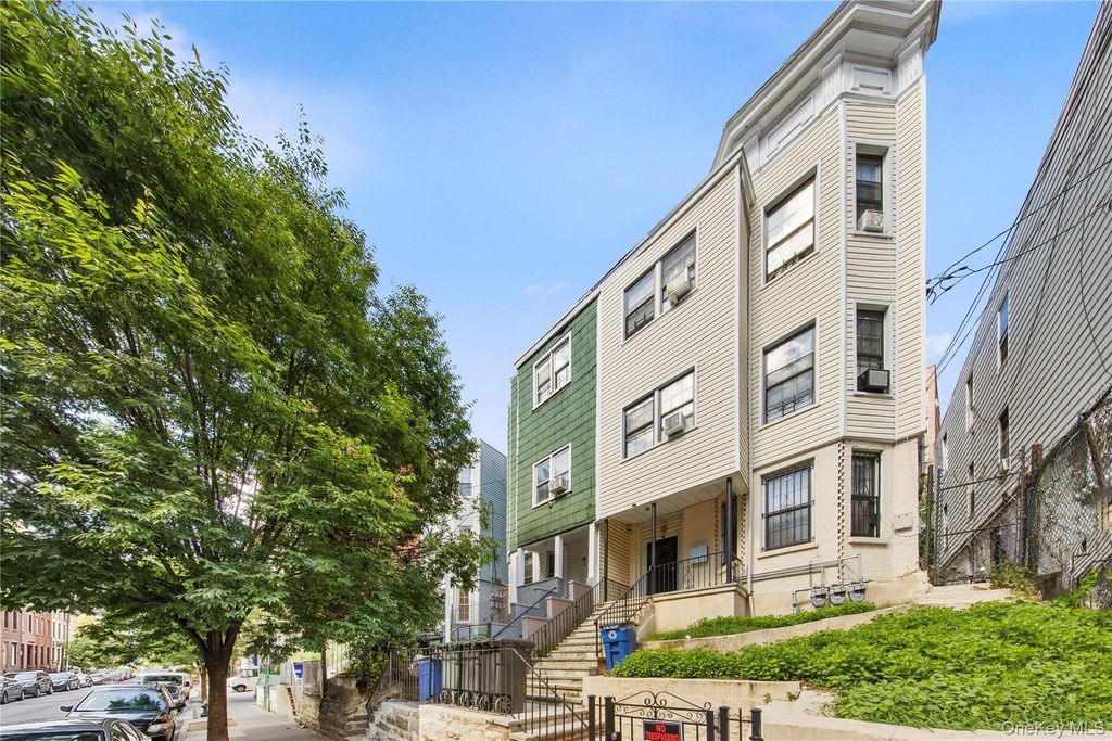 2707 Decatur Avenue, Bronx, NY 10458 — photo 2