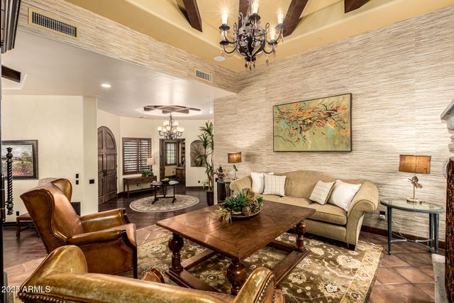 1930 E DESERT WILLOW Drive, Phoenix, AZ 85048