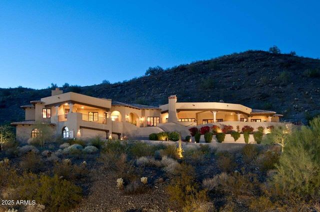 1930 E DESERT WILLOW Drive, Phoenix, AZ 85048