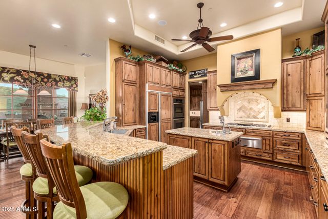 1930 E DESERT WILLOW Drive, Phoenix, AZ 85048