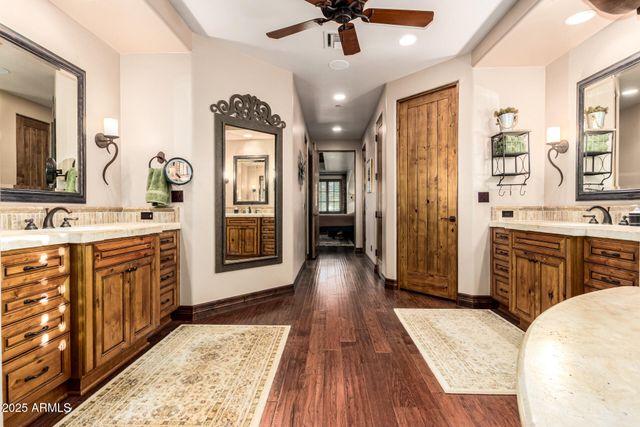 1930 E DESERT WILLOW Drive, Phoenix, AZ 85048