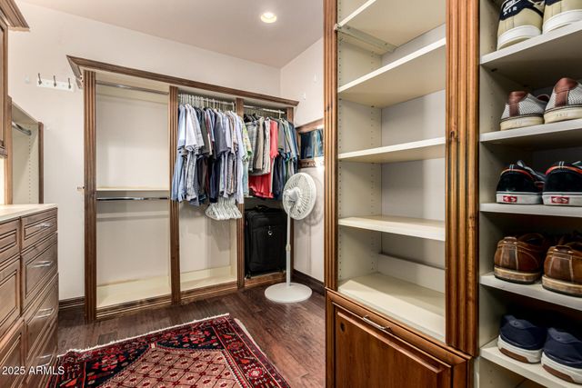 1930 E DESERT WILLOW Drive, Phoenix, AZ 85048