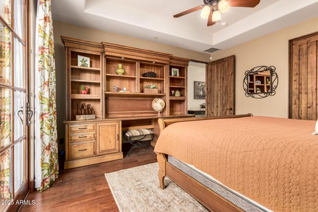 1930 E DESERT WILLOW Drive, Phoenix, AZ 85048