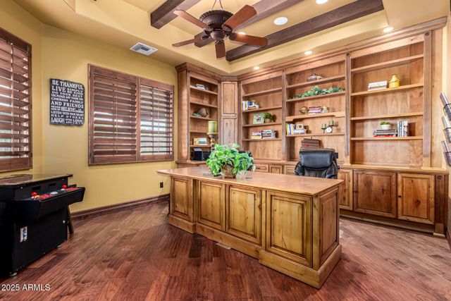 1930 E DESERT WILLOW Drive, Phoenix, AZ 85048