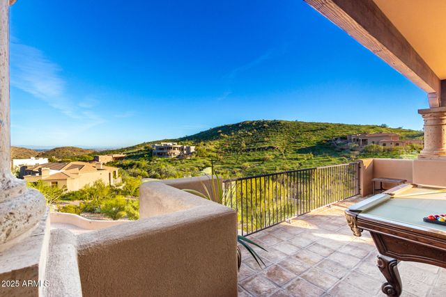 1930 E DESERT WILLOW Drive, Phoenix, AZ 85048