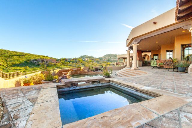 1930 E DESERT WILLOW Drive, Phoenix, AZ 85048