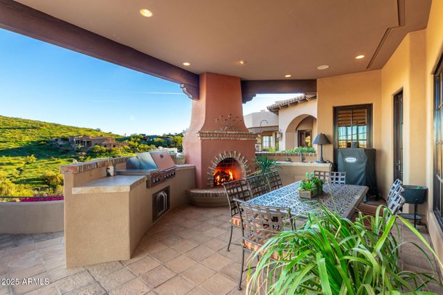 1930 E DESERT WILLOW Drive, Phoenix, AZ 85048