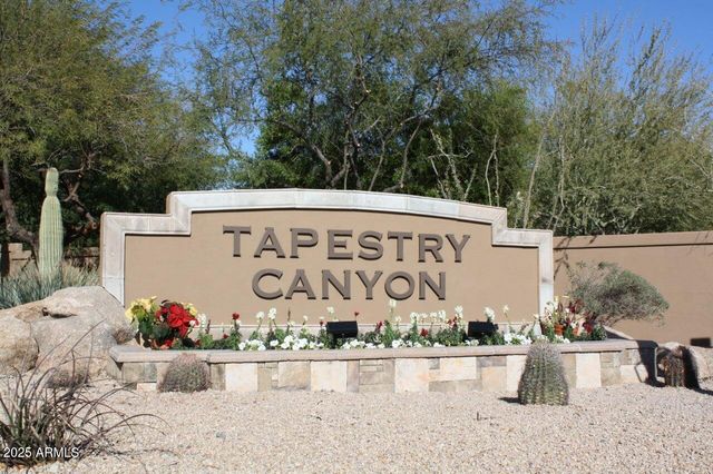 1930 E DESERT WILLOW Drive, Phoenix, AZ 85048