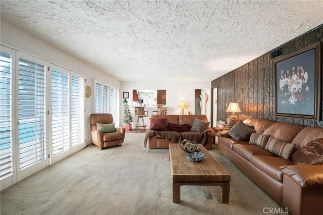 15850 Kalisher Street, Granada Hills, CA 91344