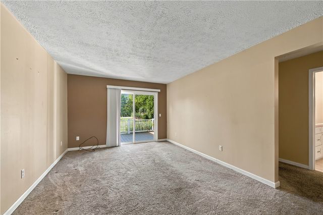 1296 Lakeville Lane, Webster, NY 14580