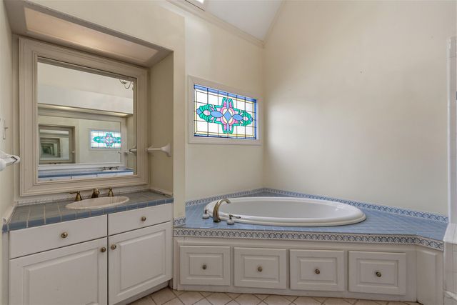 356 N WALNUT BEND RD, Memphis, TN 38018