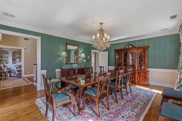 356 N WALNUT BEND RD, Memphis, TN 38018