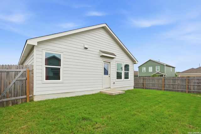 7239 Satellite Way, San Antonio, TX 78252