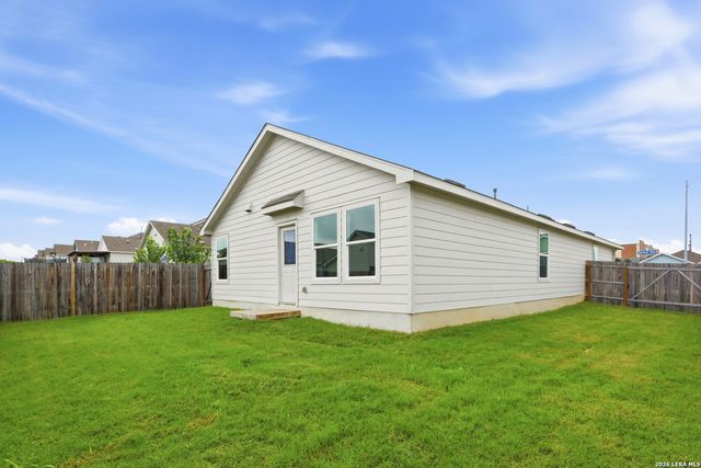 7239 Satellite Way, San Antonio, TX 78252