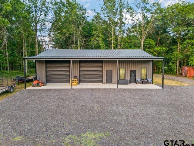 155 Private Road 3561, Kilgore, TX 75662