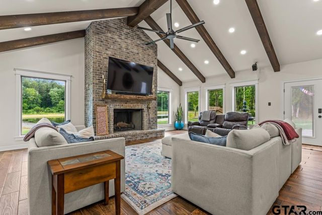 155 Private Road 3561, Kilgore, TX 75662
