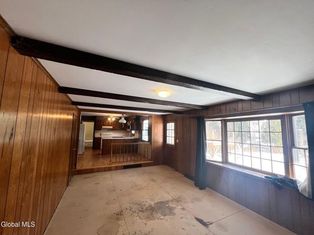 4 Sandstone Drive, Glenville, NY 12027