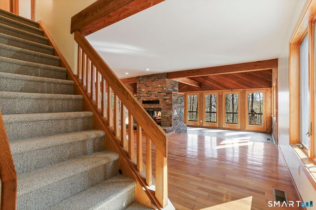 68 Tawney Drive, Bethany, CT 06524