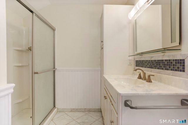 68 Tawney Drive, Bethany, CT 06524