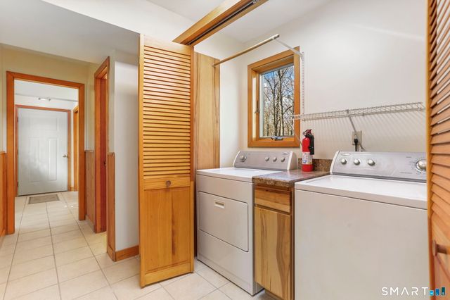 68 Tawney Drive, Bethany, CT 06524