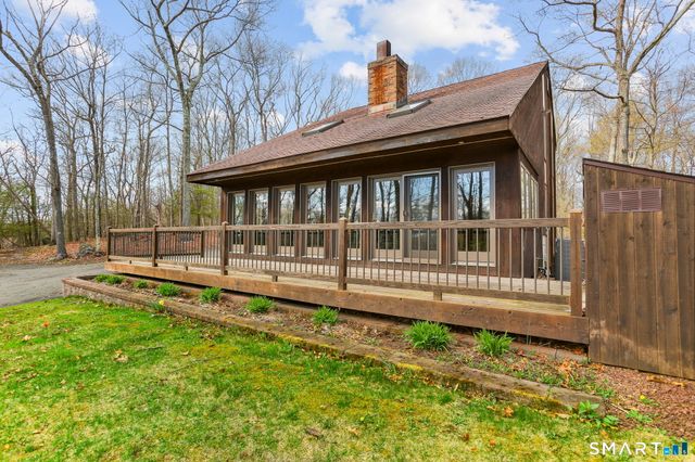 68 Tawney Drive, Bethany, CT 06524