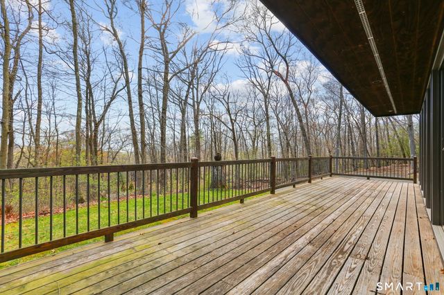 68 Tawney Drive, Bethany, CT 06524