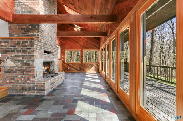 68 Tawney Drive, Bethany, CT 06524