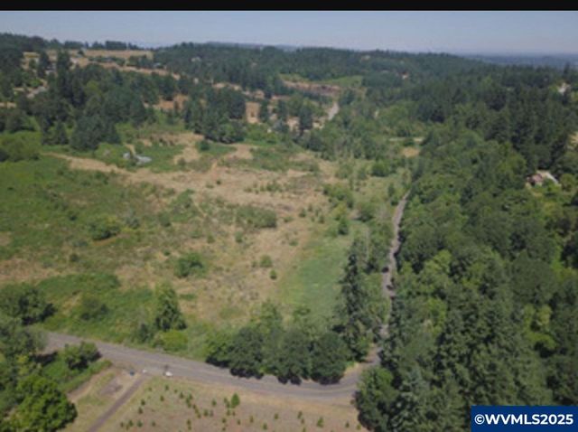 2531 Ballyntyne Rd S, Salem, OR 97302