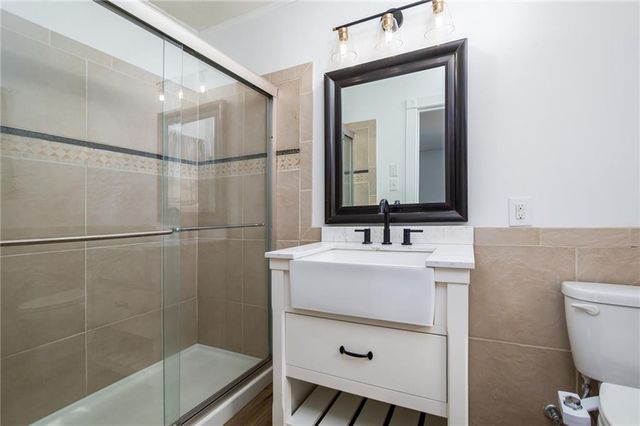 3770 SOUTH Loop, Pineville, LA 71360