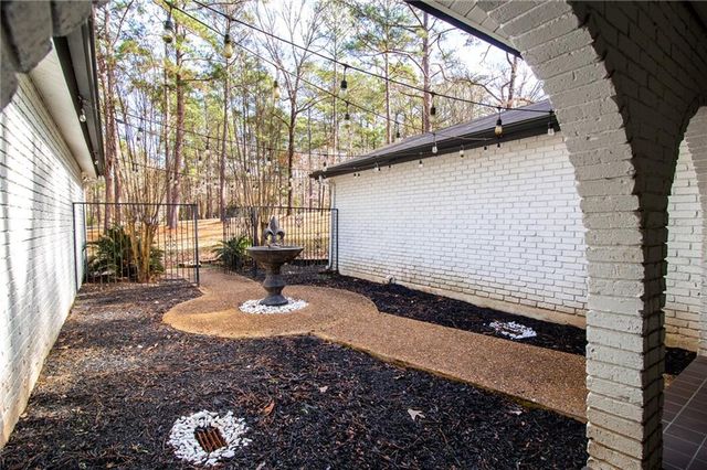 3770 SOUTH Loop, Pineville, LA 71360