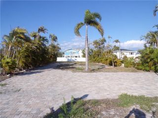 5865 Estero BLVD, Fort Myers Beach, FL 33931