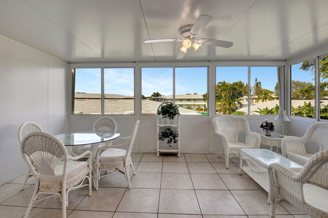 1670 NW 18TH Avenue 202, Delray Beach, FL 33445