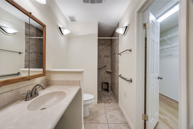 15712 Covewood Circle, Dallas, TX 75248