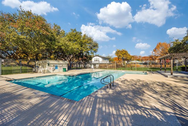 15712 Covewood Circle, Dallas, TX 75248