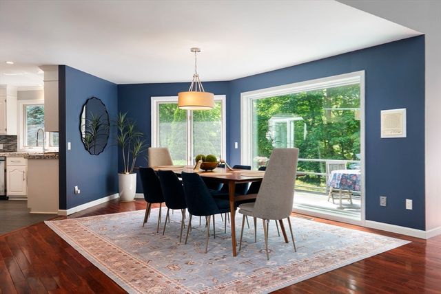 550 Wolf Swamp, Longmeadow, MA 01106