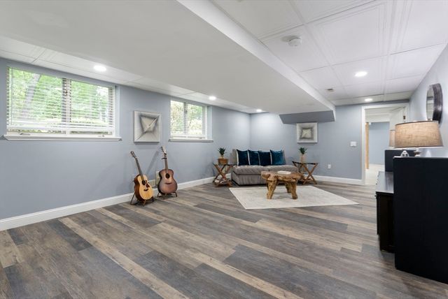 550 Wolf Swamp, Longmeadow, MA 01106